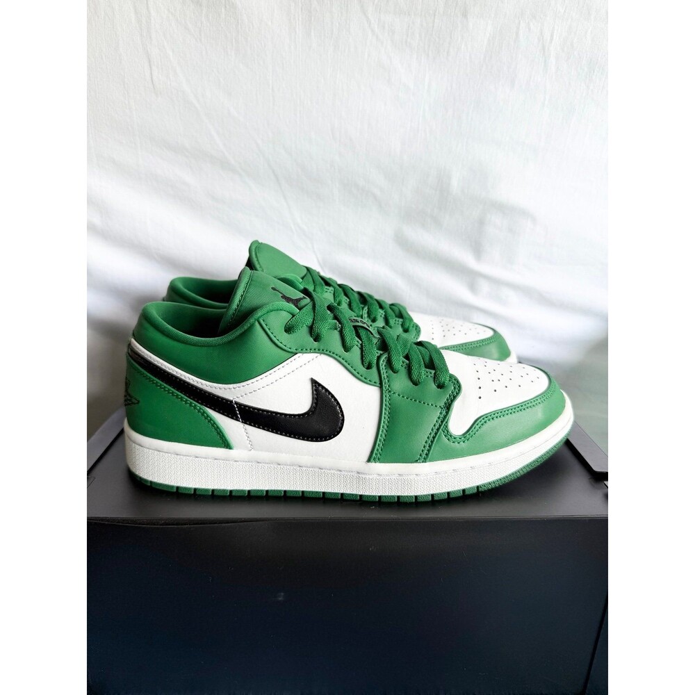 AUTHENTIC Jordan 1 Low Pine Green size 9 553558–301 2020 PRE-OWNED